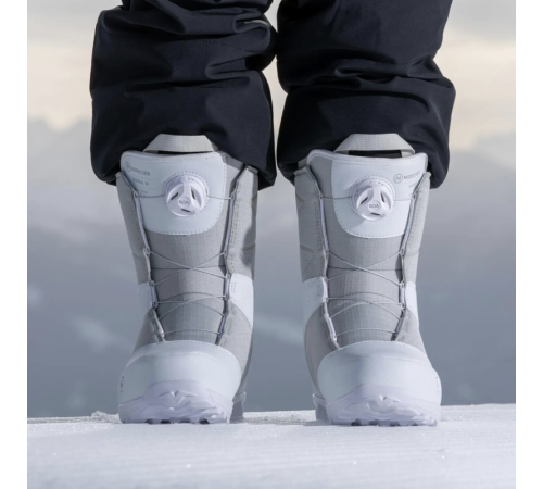 Женские ботинки для сноуборда NIDECKER SIERRA 2025 WHITE/GRAY